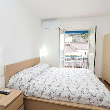 La Dea Bendata Minori