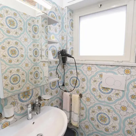 Guest house La Dea Bendata *