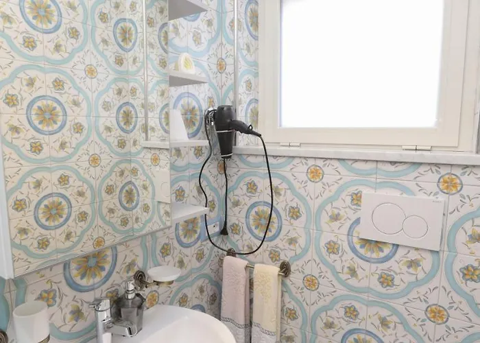 Pensionat La Dea Bendata 3*